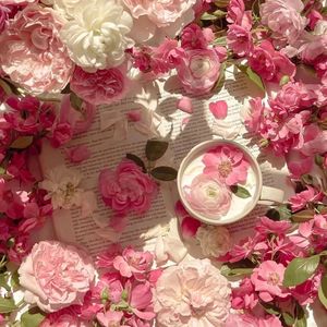 一边摸一边抽搐一进一出视频
